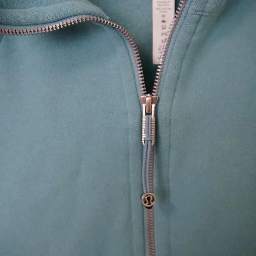 Lululemon Scuba Half Zip with Hood | Blue | Size M/L - Picture 9 of 9